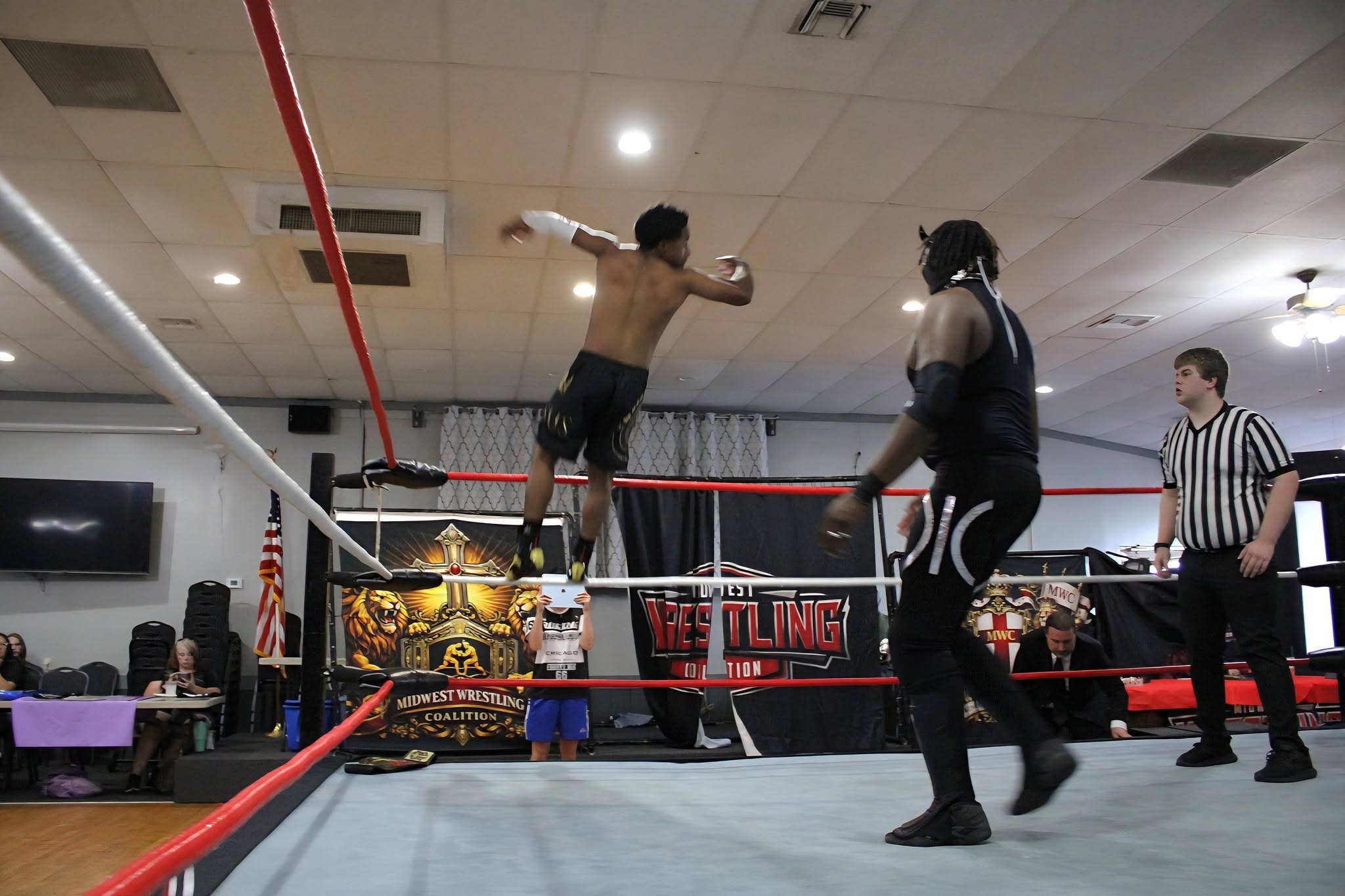 Ron AGTG in ringside action